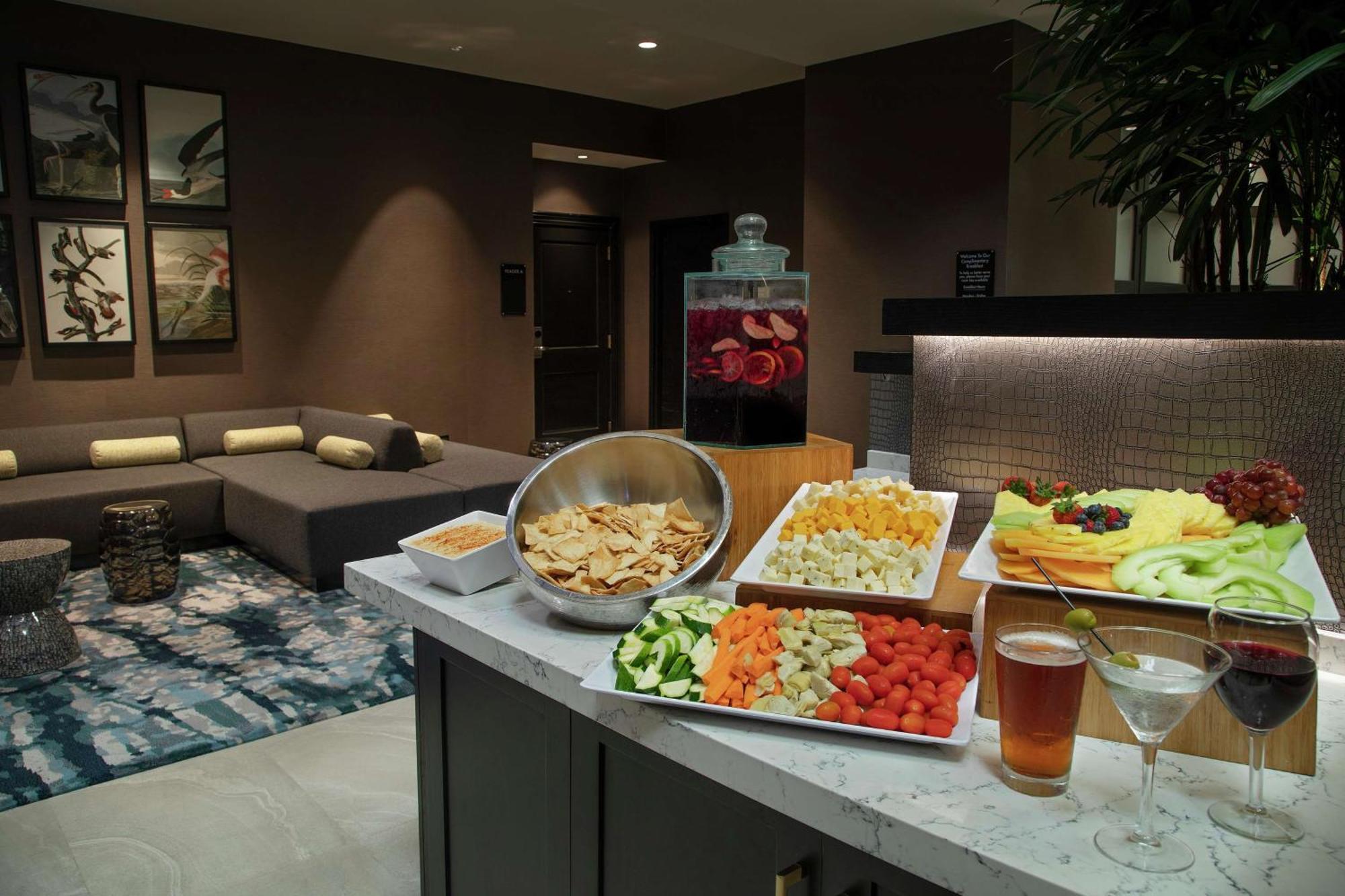 Embassy Suites By Hilton Orlando Airport Exteriér fotografie
